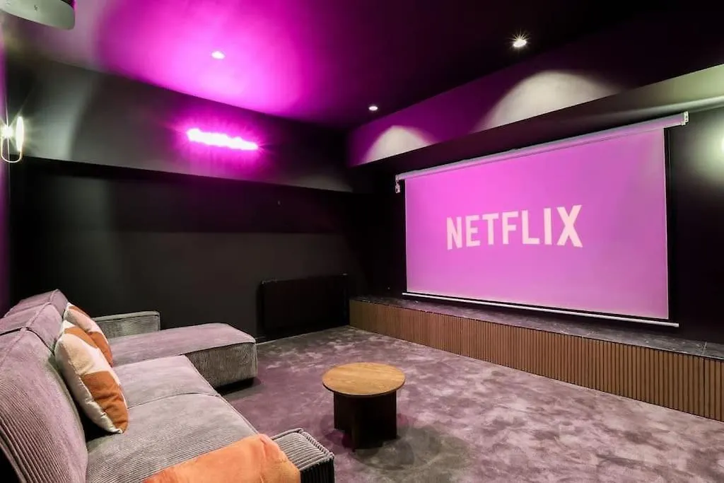 Sublime Duplex Avec Salle De Cinema Apartman *